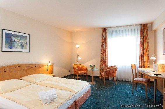 Panorama Hamburg-harburg Отель 4*